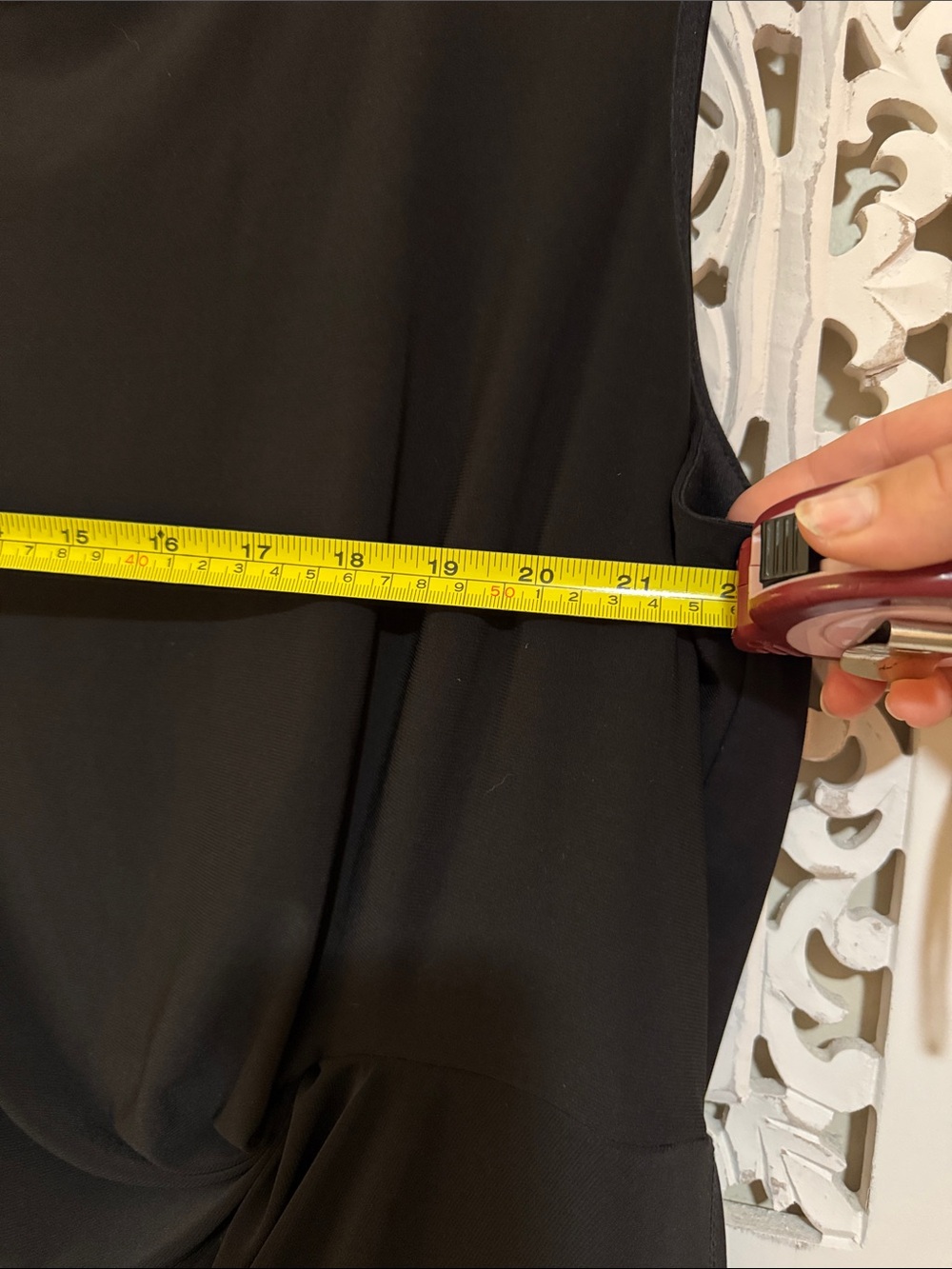 Kim Rogers Black Draped Sleeveless Blouse - Picture 6 of 6